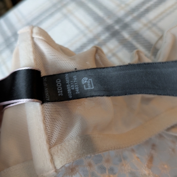 Victorias Secret LUXE Starburst Plunge Bra Champagne Embroidered 3DDD - Picture 6 of 9